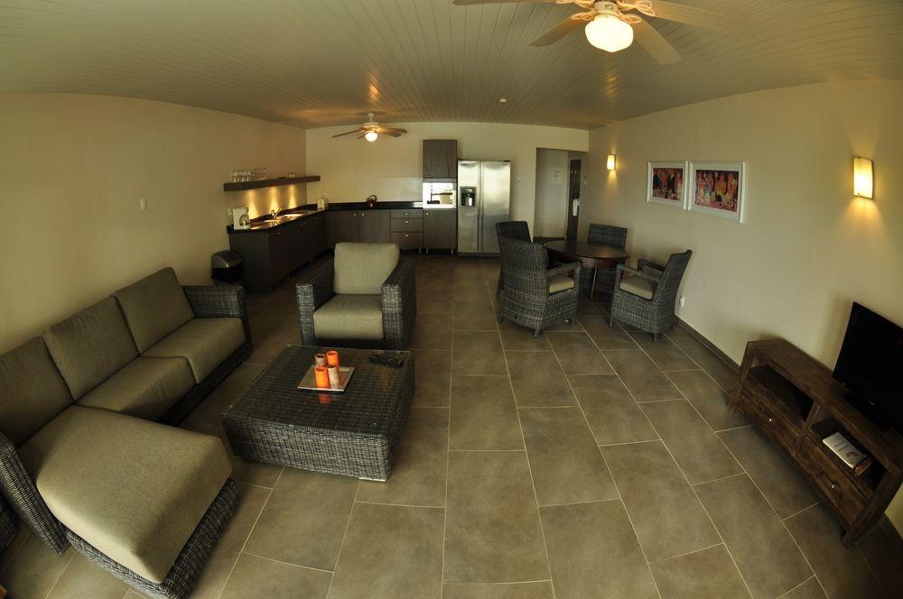 Belmar Oceanfront Apartments Bonaire Kültér fotó