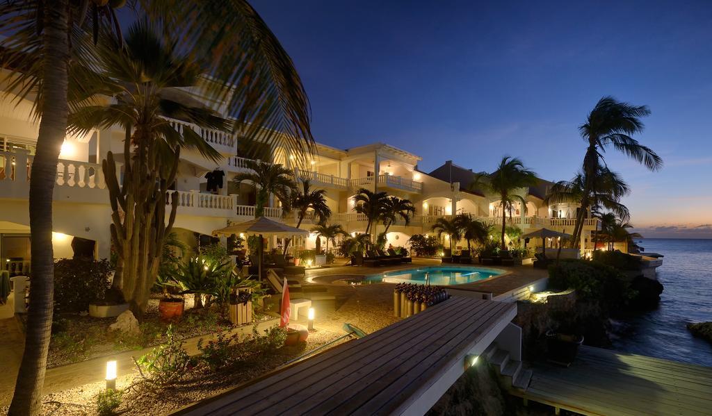Belmar Oceanfront Apartments Bonaire Kültér fotó